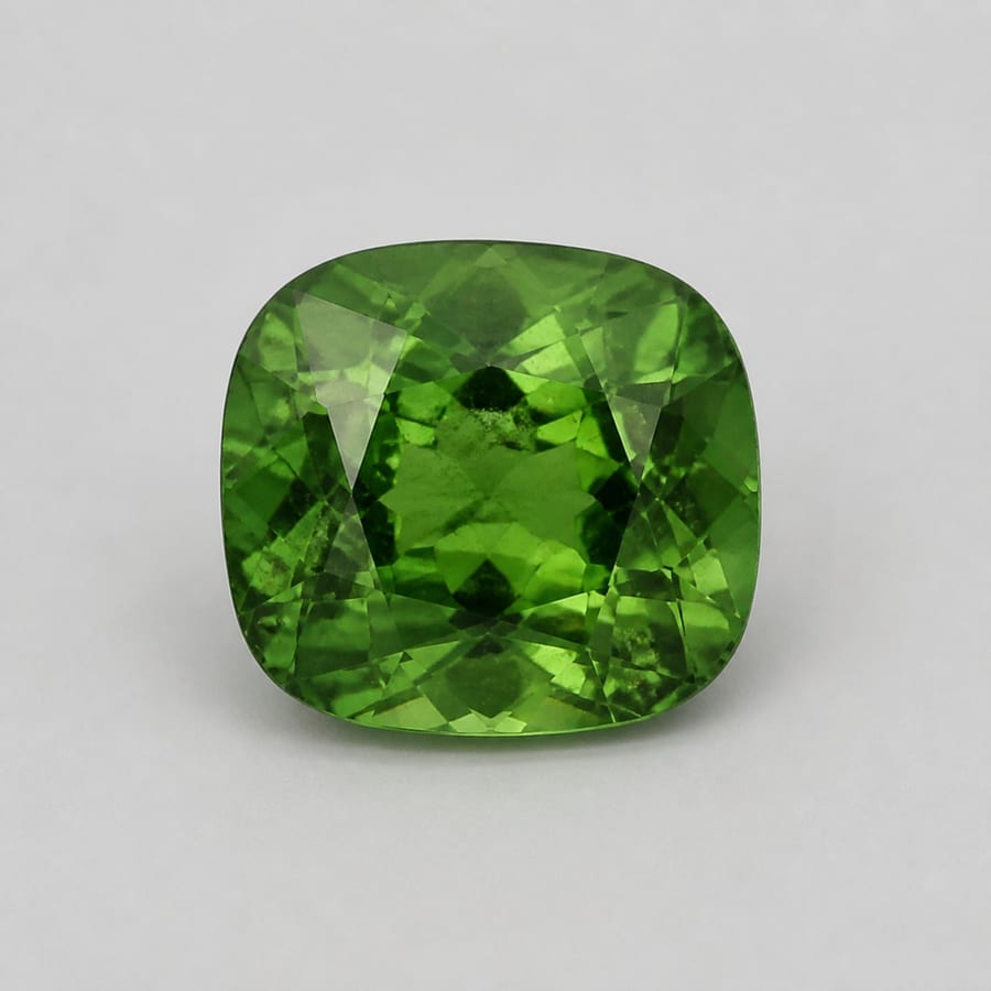 Tsavorite - Variante polie